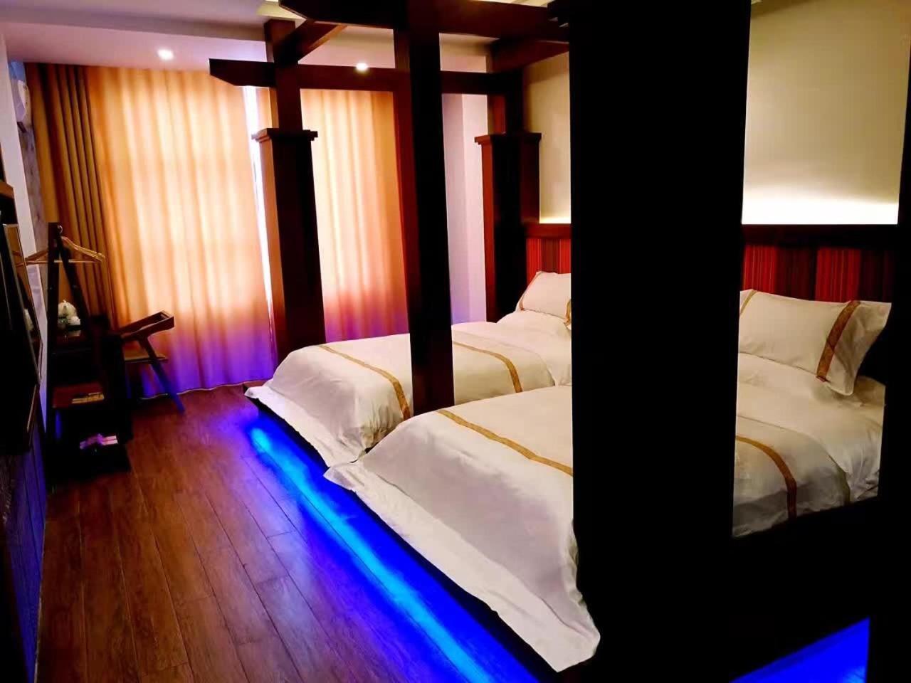 Family Hotel Zhangjiajie Exterior photo